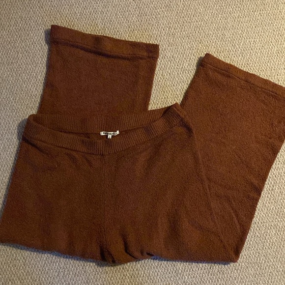 Reformation fuzzy wide leg pants - Picture 3 of 10